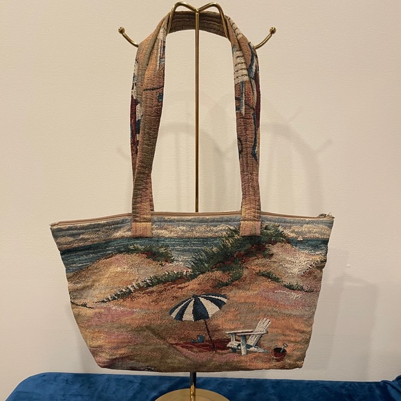 Woven and embroidered beach theme tote - Picture 1 of 4